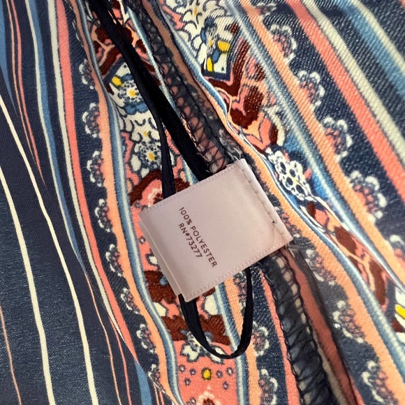 LC Lauren Conrad Blue Stripe Tie Bell Sleeve Blouse XL - Picture 6 of 6